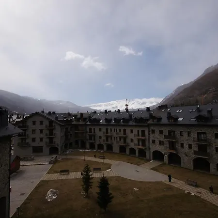 Apartment Lh Sayo Sesenta Benasque