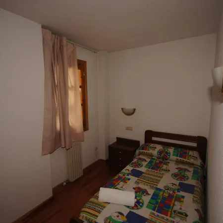 Apartment Lh Sayo Sesenta Benasque